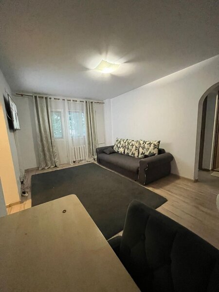 Stefan cel Mare, Lizeanu, Obor, 8 minute metrou